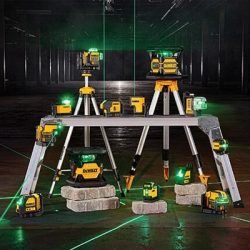 DeWalt Line Laser Levels for Accurate Levelling in Canada